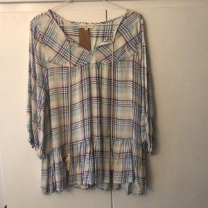Entro plaid top